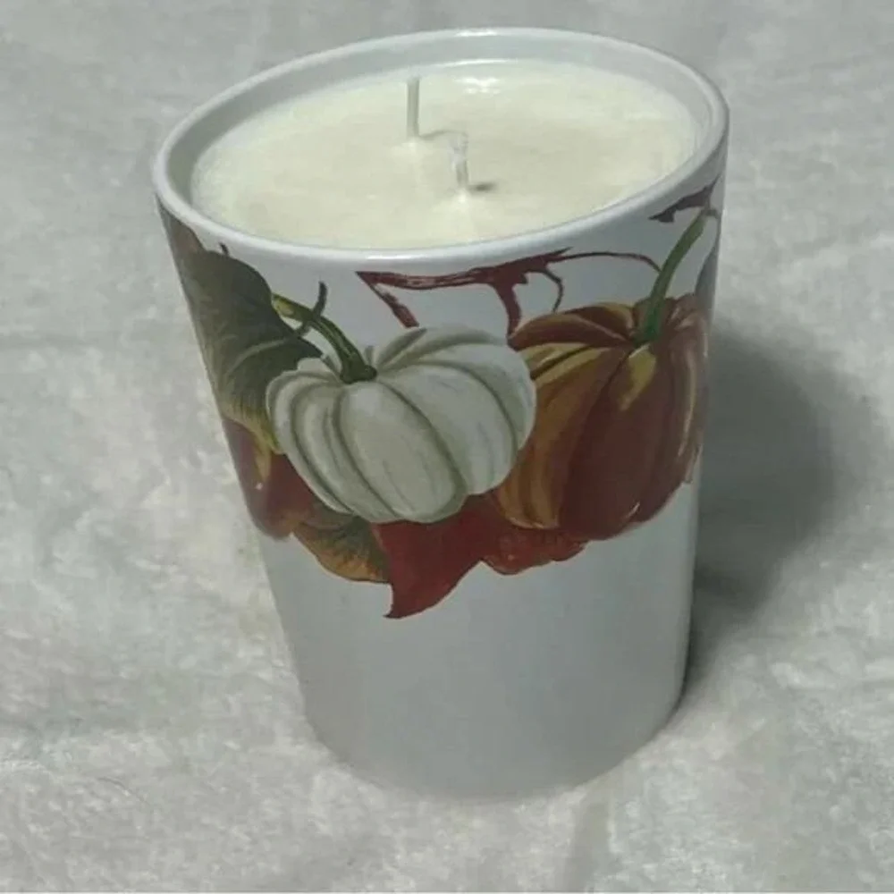Handmade Cranberry Scented Candle 16 fl oz Autumn Pumpkin Ceramic Mug